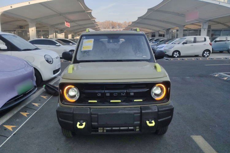 吉利银河 2025款 210km 熊猫骑士车身外观2