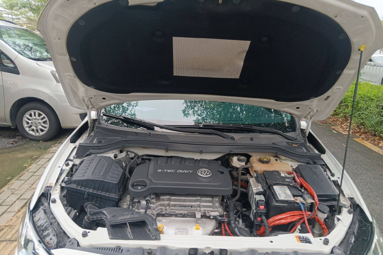 别克 英朗 2021款 典范 1.5L 自动精英型局部细节24