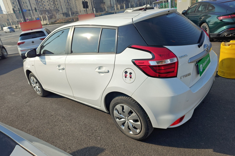 丰田 YARiS L 致炫 2021款 1.5L CVT领先版车身外观4