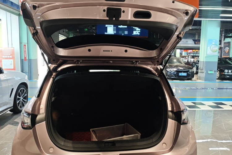 比亚迪 海豚 2021款 405km 时尚版局部细节23