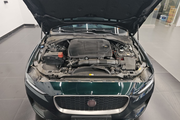 捷豹XEL 2024款 2.0T 250PS R-DYNAMIC S进取运动版局部细节24