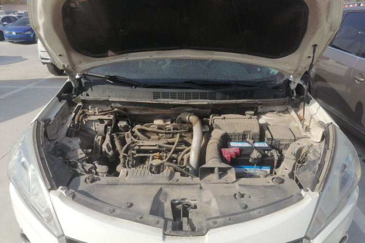 纳智捷 优6 SUV 2017款 1.8T 魅力升级型机舱底盘24