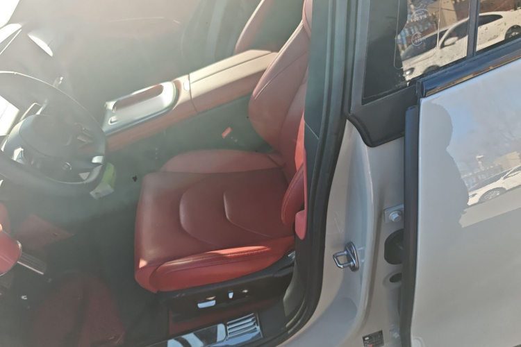 小米汽车 小米SU7 2024款 四驱超长续航高阶智驾Max版局部细节19