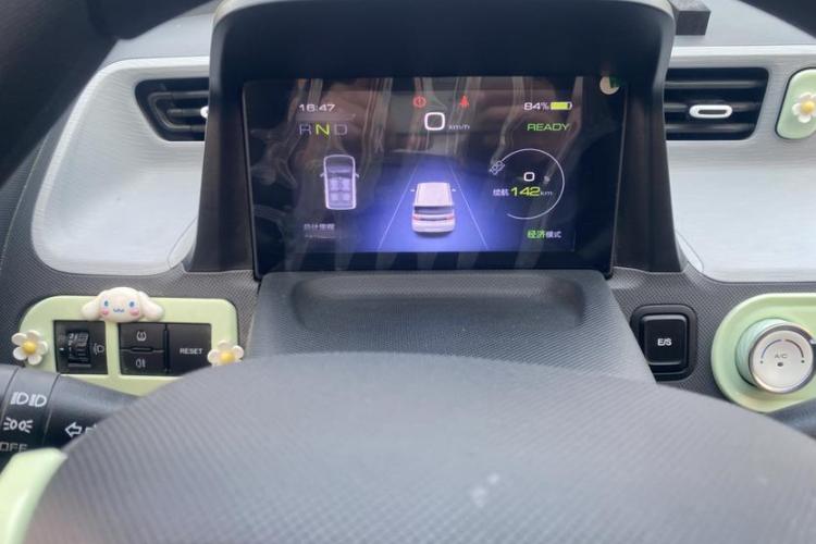 五菱汽车 宏光MINIEV 2021款 马卡龙臻享款 磷酸铁锂中控内饰7002