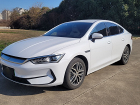 比亚迪 秦PLUS 2023款 冠军版 EV 510KM领先型