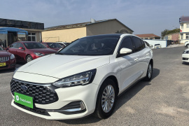 福特 福克斯 2021款 三厢 EcoBoost 180 自动锋潮型