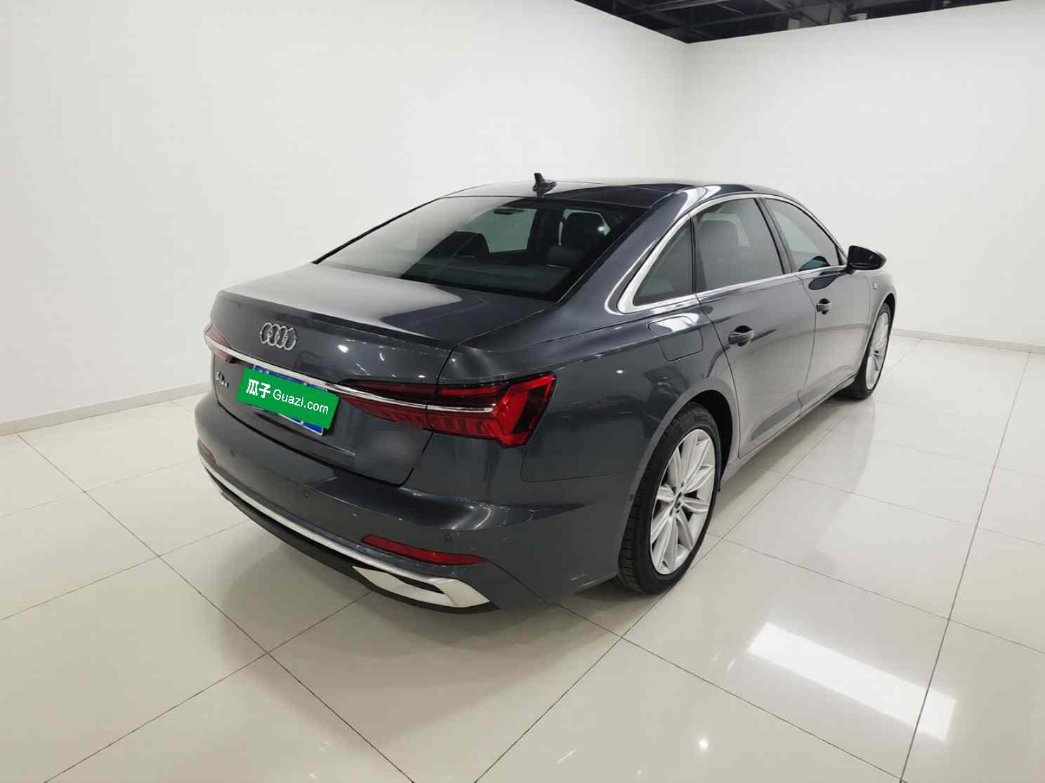 奥迪A6L 2024款 45 TFSI 臻选动感型(4)