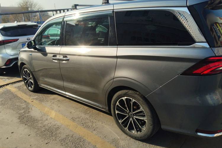 荣威iMAX8 2022款 400TGI 旗舰版车身外观6003