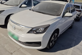 东风风神E70 2022款 500 超享版