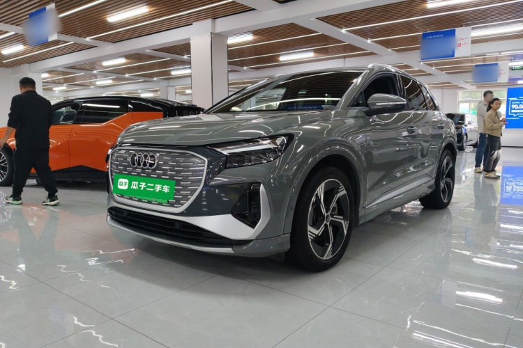 奥迪Q4 e-tron 2023款 40 e-tron 创境版车身外观1