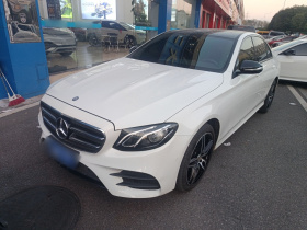 奔驰E级 2017款 E 200 运动型 4MATIC