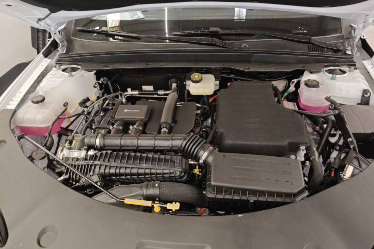 比亚迪 秦PLUS 2025款 DM-i 智驾版 128KM进取型机舱底盘24