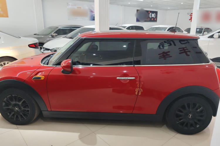 MINI 2019款 1.5T ONE PLUS车身外观6003