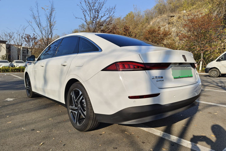 荣威D7 2023款 DMH 125km 超越版车身外观6005