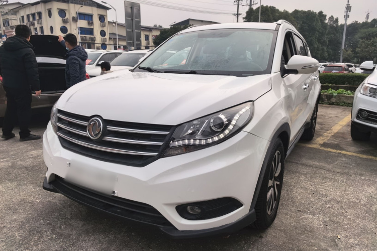 东风风光 风光580 2017款 1.5T CVT豪华型车身外观1