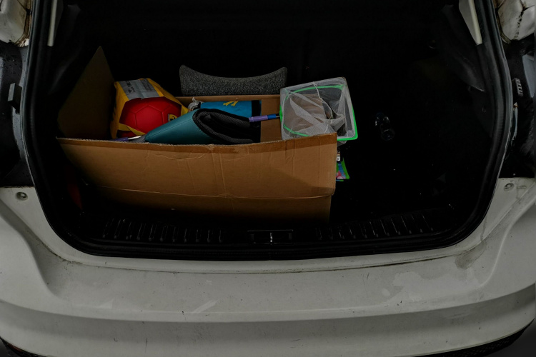 福特 福克斯 2012款 两厢 1.6L 自动舒适型局部细节23