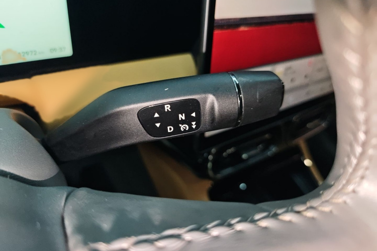 零跑汽车 零跑C01 2024款 增程 316尊享版局部细节18