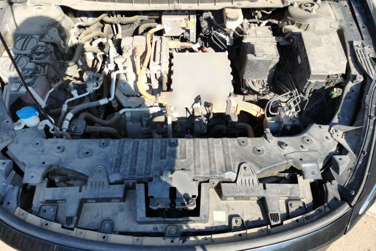 红旗E-QM5 2021款 充电 旗享版局部细节24