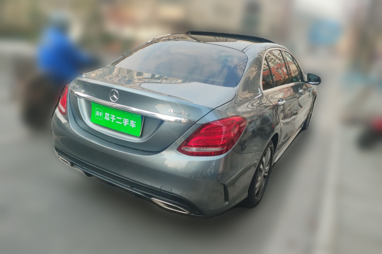 奔驰C级 2017款 改款 C 200 L 运动版车身外观7