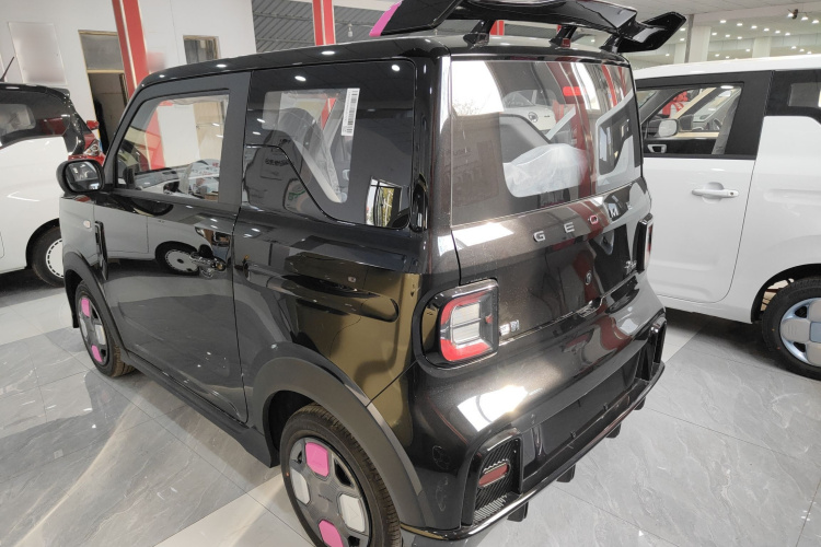 吉利银河 2025款 210km 熊猫卡丁车身外观6003