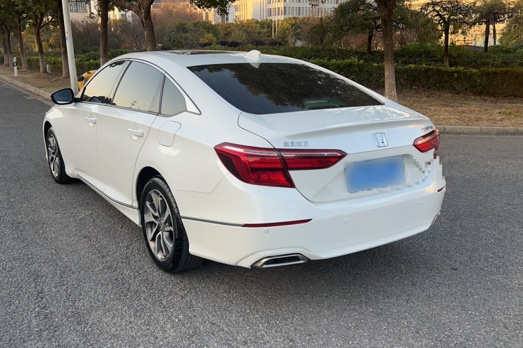 本田 英仕派 2019款 260TURBO 精致版 国VI车身外观6009