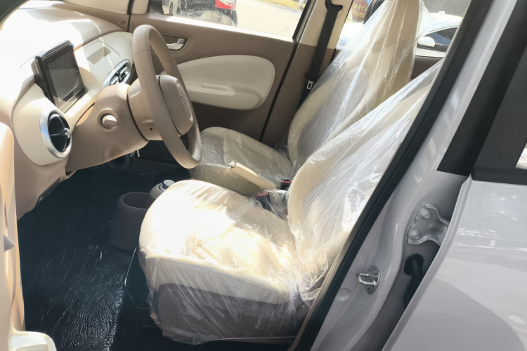 五菱汽车 宏光MINIEV 2025款 四门版 进阶款中控内饰19