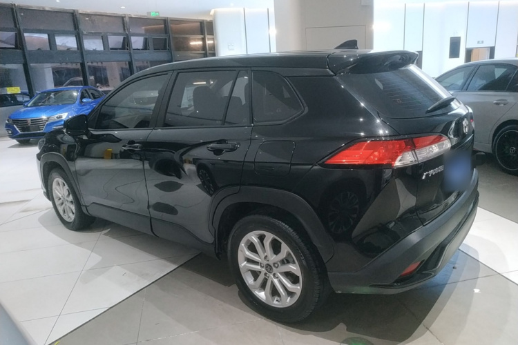 丰田 锋兰达 2023款 2.0L CVT精英版车身外观6003