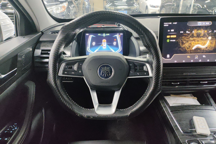 比亚迪 秦Pro新能源 2018款 EV500 智联领耀型中控内饰13