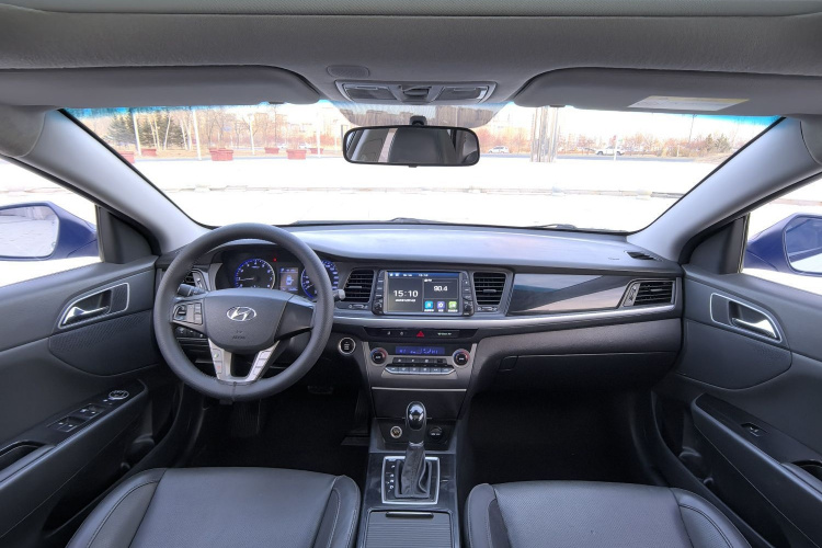 现代 名图 2017款 1.8L 自动智能型GLS 国V中控内饰7002