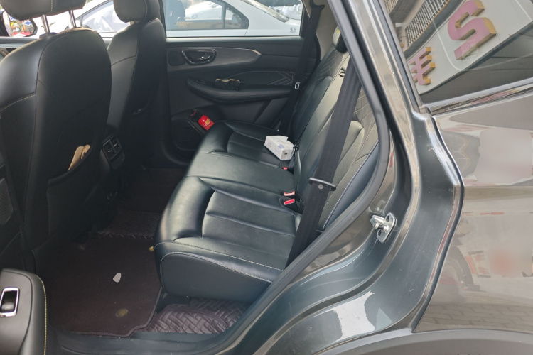 荣威RX5 2021款 PLUS 330TGI 自动国潮智臻版中控内饰21