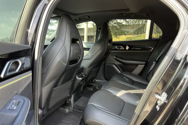 领克03 2023款 2.0TD DCT劲Plus中控内饰7005