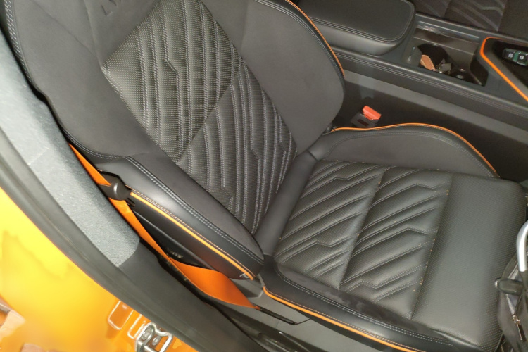 领克02 Hatchback 2021款 2.0TD Halo局部细节41