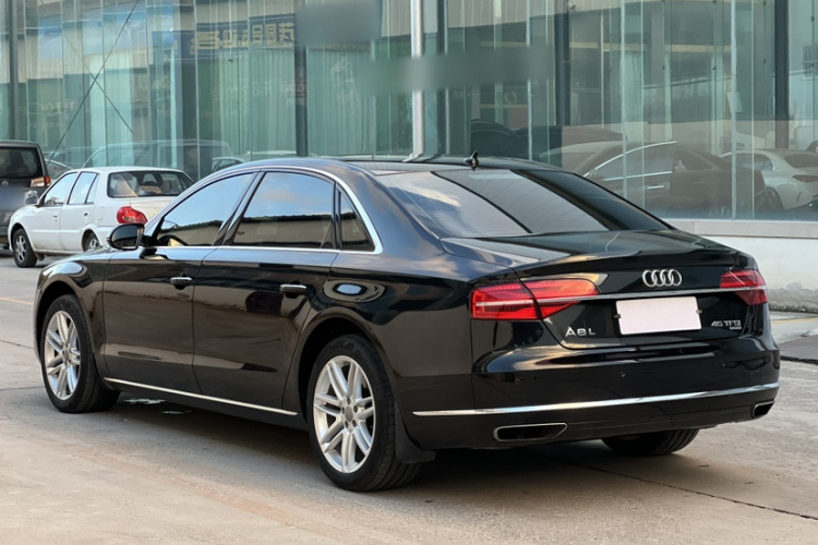 奥迪A8 2017款 A8L 45 TFSI quattro舒适型车身外观6005