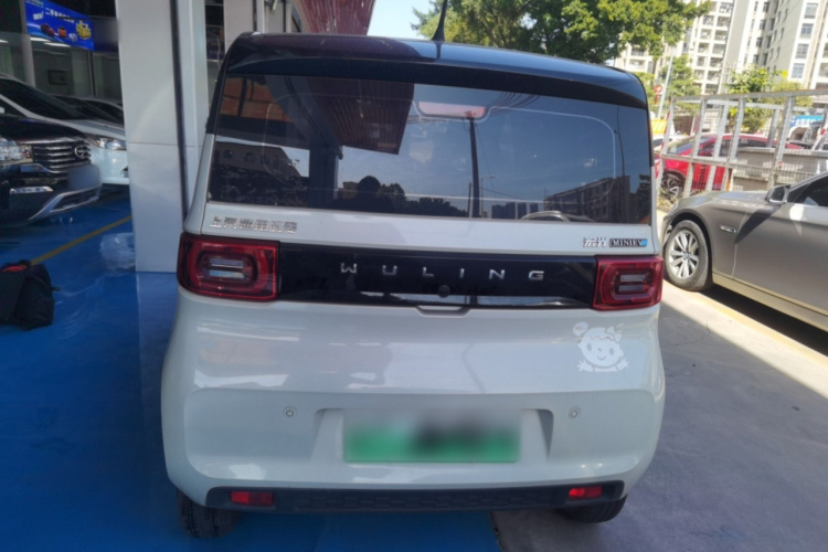 五菱汽车 宏光MINIEV 2022款 马卡龙臻享款 磷酸铁锂车身外观6004