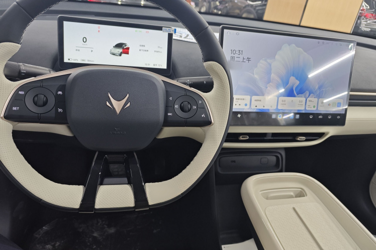 ARCFOX极狐 极狐T1 2025款 425 PRO中控内饰7002