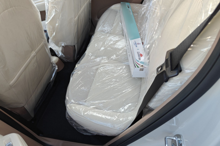 五菱汽车 宏光MINIEV 2025款 四门版 进阶款中控内饰21