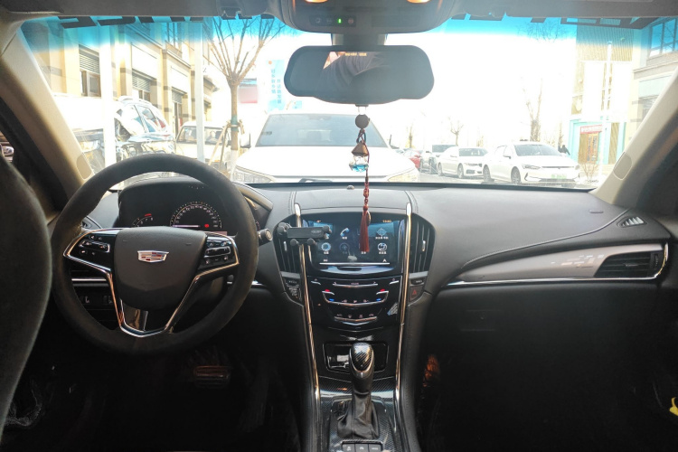 凯迪拉克ATS-L 2017款 28T 时尚型中控内饰12