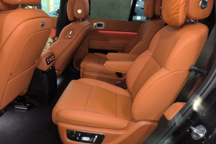 理想汽车 理想L9 2025款 Ultra 智能焕新版中控内饰21