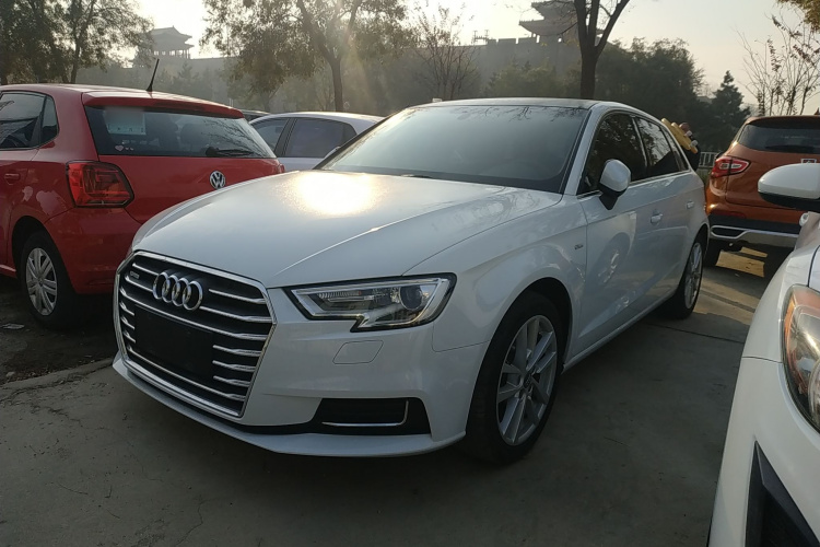 奥迪A3 2020款 改款 Sportback 35 TFSI 进取型 国VI车身外观1
