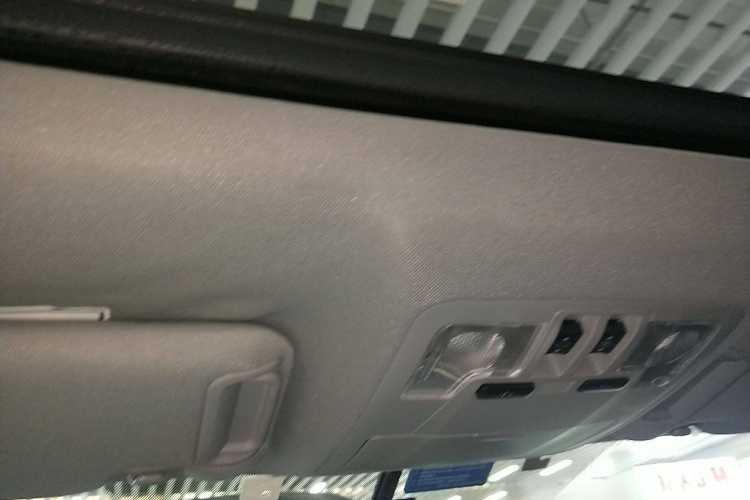 丰田 汉兰达 2015款 2.0T 四驱豪华版 7座中控内饰22