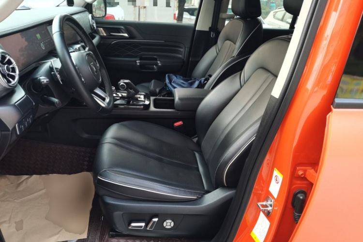 坦克300 2023款 越野版 2.0T 征服者局部细节19