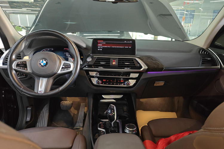 宝马X3 2021款 xDrive30i 领先型 M运动套装中控内饰12