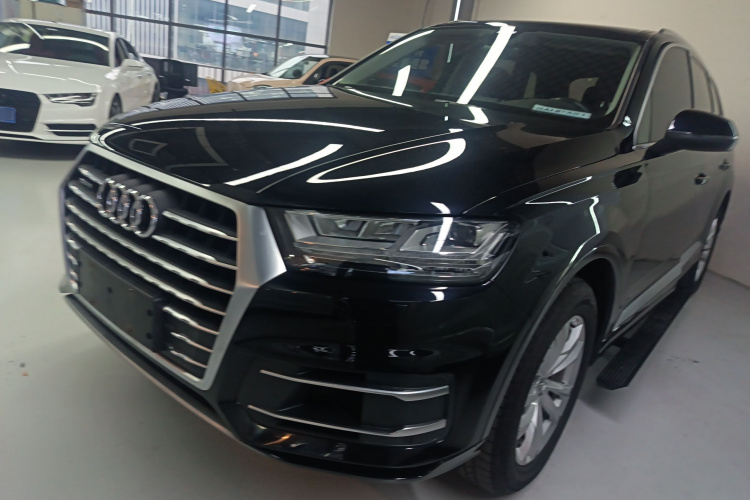 奥迪Q7 2019款 55 TFSI 技术型车身外观6003