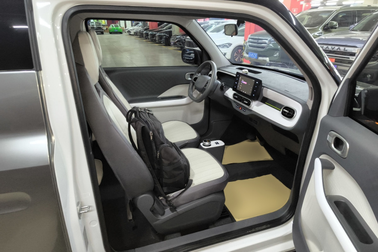 吉利银河 2025款 210km 熊猫骑士局部细节41