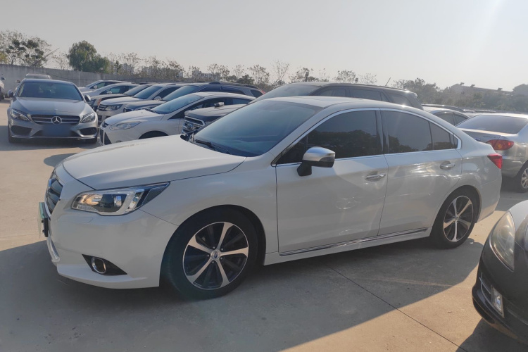 斯巴鲁 力狮 2016款 2.5i 全驱荣耀版车身外观6003