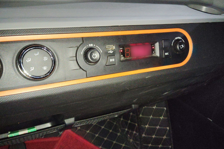 五菱汽车 宏光MINIEV 2022款 自在款 磷酸铁锂局部细节16