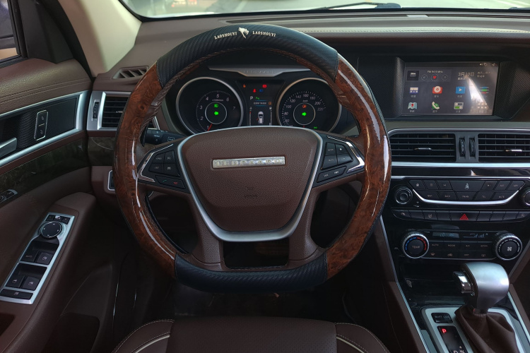 猎豹汽车 猎豹CS10 2017款 1.5T CVT尊贵型局部细节13