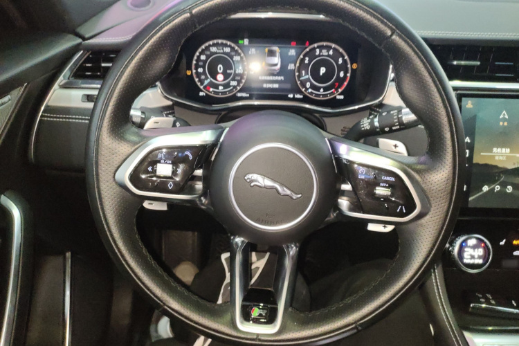 捷豹F-PACE 2021款 340PS R-Dynamic SE中控内饰13