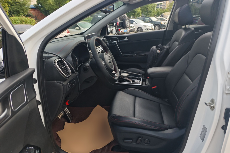 起亚KX5 2019款 1.6T 自动两驱豪华版局部细节19