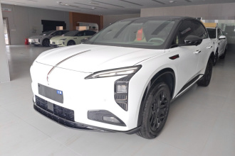 红旗天工08 2025款 605先锋版